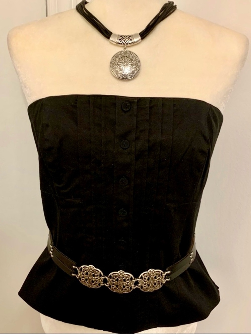 🌺WHBM M corset top flawless! No belt included 🌺